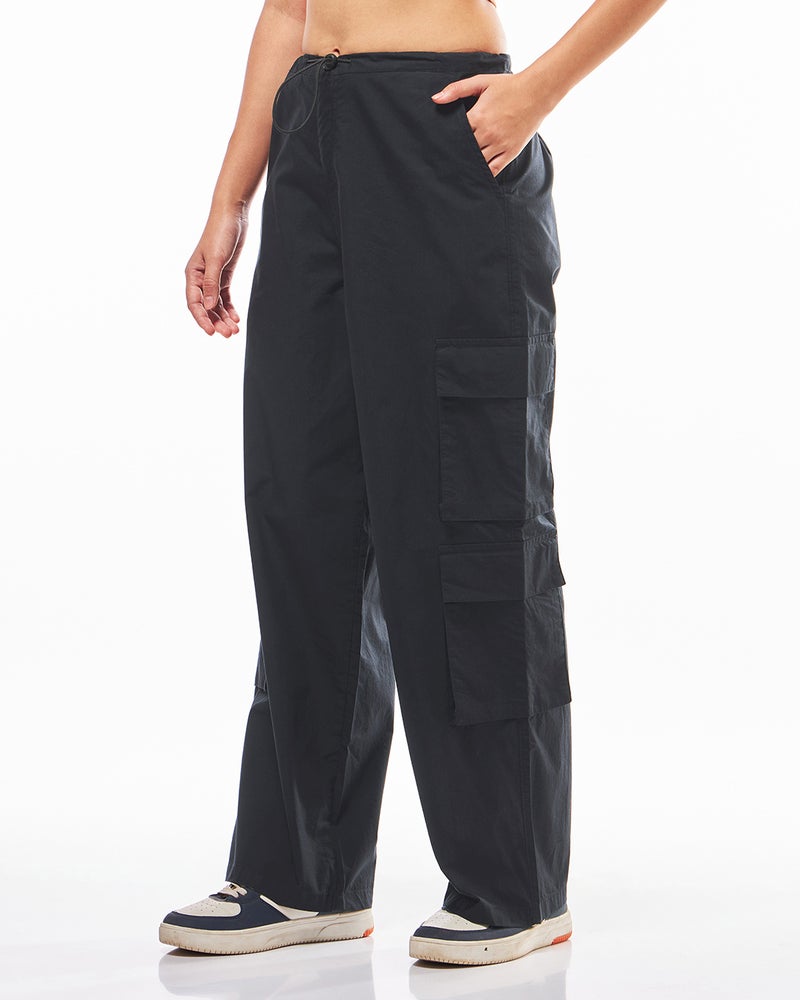 bewakoof Women's Black Baggy Oversized Cargo Parachute Pants - Image 2